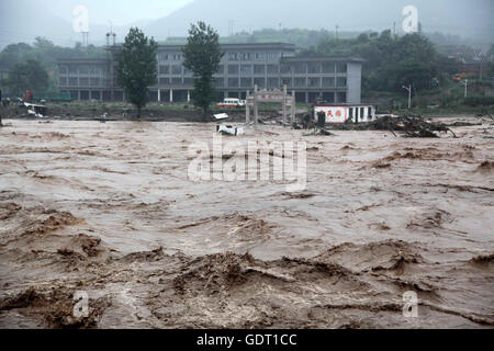 Jingxing, China's Hebei Province. 20th July, 2016. Photo taken on July 20, 2016 shows floods in Jingxing County of Shijiazhuang City, north China's Hebei Province, July 20, 2016. Continuous heavy rain hit north China's Hebei Province for three days, causing 14 people dead, 72 missing and affecting 1.995 million people. Credit:  Wang Baolong/Xinhua/Alamy Live News Stock Photo