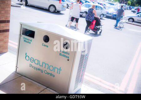 Beaumont Leys Shopping Centre. 25 Beaumont Way, Leicester LE4 1DS. Owned by British Land PLC. Stock Photo