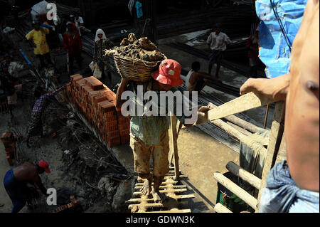 Construction worker in Yangon Stock Photo