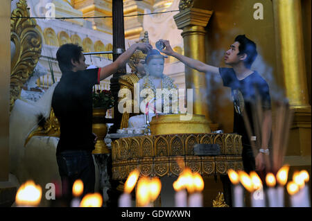 Buddhist worshippers Stock Photo