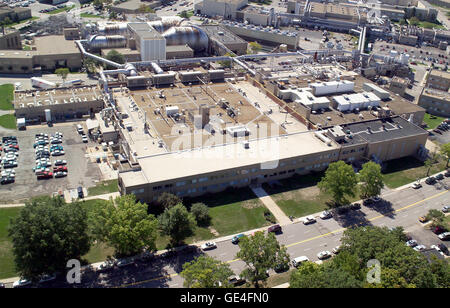 The Engine Research Building at NASA houses wind tunnels used for ...