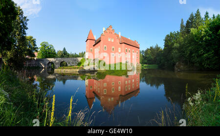 Pluhuv Zdar (Pluhow) : Cervena Lhota (Rothlhotta) Castle, Czech Republic, Jihocesky, Südböhmen, South Bohemia, Stock Photo