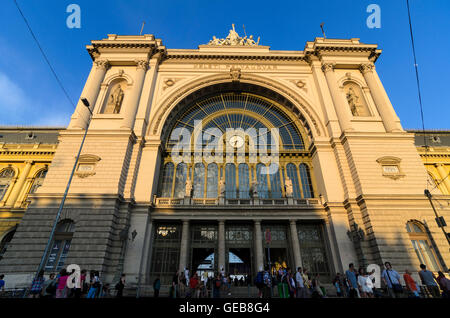 Budapest: Eastern Railway Station (Keleti palyaudvar), Hungary Stock Photo