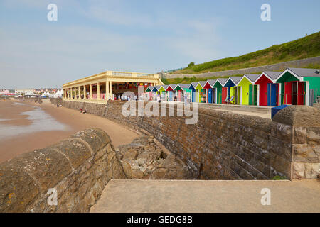 Whitmore Bay, Pavillion and beach huts, at Barry Island, South Wales, UK Stock Photo