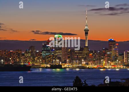 geography / travel, New Zealand, North Island, Auckland, Auckland City and Sky Tower seen from Mt Victoria Reserve and Lookout in the suburb of Devonport on the North Shore across the Waitemata Harbour, Auckland, North Island, No-Exclusive-Use Stock Photo