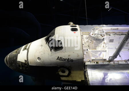 The space shuttle Atlantis display at the visitor complex Kennedy Space Centre , Florida Stock Photo