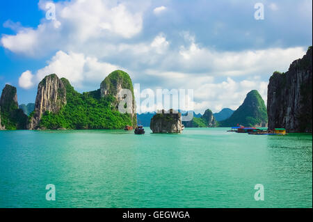 Rock islands in Halong Bay, Vietnam, Southeast Asia. UNESCO World Heritage Site. Stock Photo