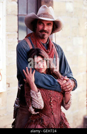 Tom Selleck, Laura San Giacomo  Quigley (Tom Selleck) und Crazy Cora (Laura San Giacomo) bleiben zusammen. *** Local Caption *** 1990, Quigley Down Under, Quigley, Der Australier Stock Photo