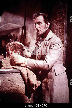 Christopher Lee, Peter Cushing Frankenstein (Peter Cushing,r) mit seiner Kreatur (Christopher Lee). *** Local Caption *** 1957, Curse Of Frankenstein, The, Frankenstein's Fluch Stock Photo