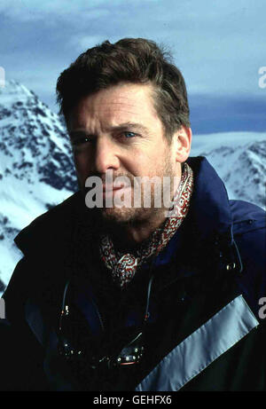 Christopher McDonald Der Journalist Jon Krakauer (Christopher McDonald) wird von dem erfahrenen Bergsteiger Rob Hall zu einer Mount-Everest-Expedition eingeladen. *** Local Caption *** 1997, Into Thin Air: Death On Everest, Everest: In Eisigen Hoehen Stock Photo
