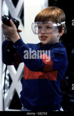 Michael Oliver Junior (Michael Oliver) stellt wieder etwas an. *** Local Caption *** 1991, Problem Child 2, Ein Satansbraten Kommt Selten Allein Stock Photo