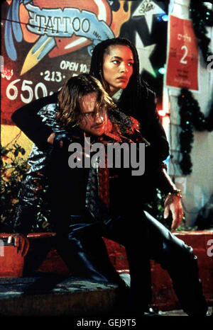 STRANGE DAYS RALPH FIENNES, ANGELA BASSETT Date: 1995 Stock Photo - Alamy