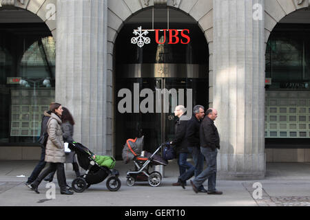 Zuerich, Switzerland, people walk past a branch of UBS Bank Stock Photo