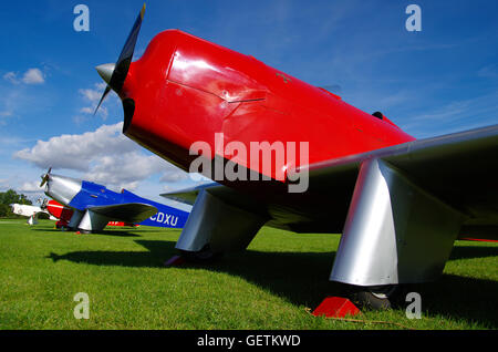 Chilton DW1 G-AESZ and G-CDXU, racing aircraft at Old Warden airfield Stock Photo
