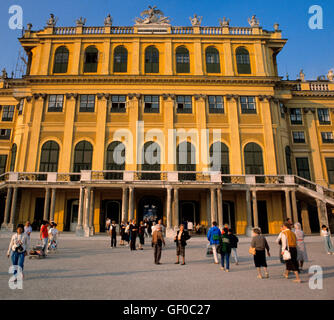 Austria, Vienna Schloss Shonbrunn, chateau, imperial architecture, summer retreat, emperor, Franz Joseph, Maria Terezia, Austria Stock Photo