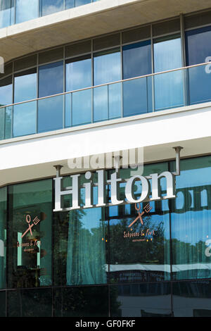 Recently opened Hilton Hotel and Schpoons & Forx restaurant at Terrace Road, Bournemouth in July Stock Photo