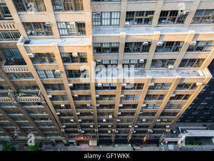 Air conditioners sprout from windows in an office building in New York on Thursday, July 21, 2016. The city has issued a heat advisory and has opened up cooling centers in all five boroughs. (© Richard B. Levine) Stock Photo