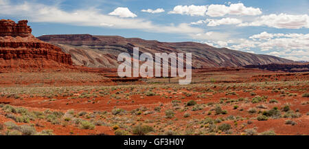 Raplee Ridge, near Mexican Hat in southeast Utah Stock Photo - Alamy