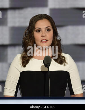 Philadelphia, Pennsylvania, USA. 27th July, 2016. Erica Smegielski, who's mother Dawn was the principal of Sandy Hook Elementary School who was killed while trying to protect her students from a gunman, makes remarks during the third session of the 2016 Democratic National Convention at the Wells Fargo Center in Philadelphia, Pennsylvania on Wednesday, July 27, 2016.Credit: Ron Sachs/CNP. Credit:  Ron Sachs/CNP/ZUMA Wire/Alamy Live News Stock Photo