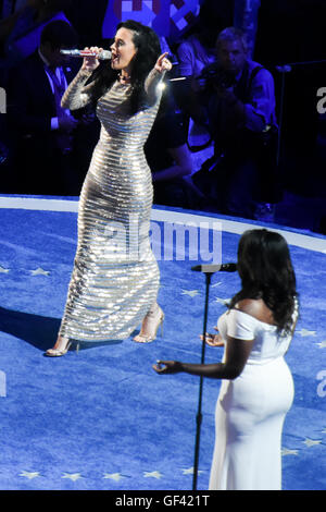 Philadelphia, Pennsylvania, USA. 28th July, 2016. Katy Perry performs at the democratic national convention Credit:  Don Mennig/Alamy Live News Stock Photo