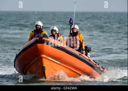 Coastguard Rescue, Inshore Lifeboat, Coastguards Rescue, RNLI 'Lifeboat Week' demonstration, UK Stock Photo