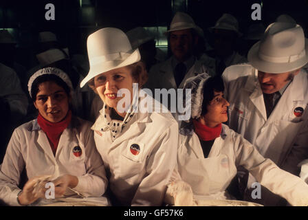 Margaret Thatcher on factory visit to Telfers meat pie factory during the 1978  campaigning  Northampton England. Preparing for the 1979 General Election. 1970s UK HOMER SYKES Stock Photo