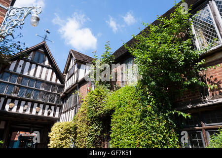 Greyfriars' House and Gardens: looking towards the house and entrance gate / arch from the garden. Friar Street, Worcester. UK. Stock Photo