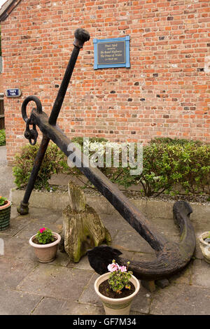 UK, England, Norfolk, King’s Lynn, Trues Yard Fisherfolk Museum, old iron ship’s anchor and 1993 opening plaque Stock Photo