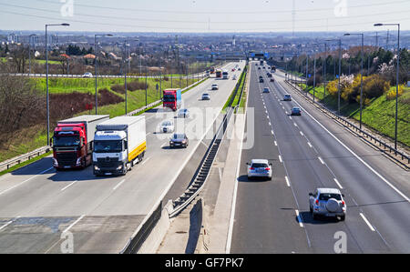 Transport lorry truck four lanes section of M25 motorway close up Stock ...