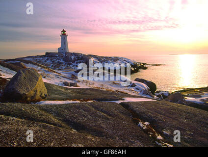 Peggy's Peggy Peggys Peggies Point Cove Lighthouse in winter, Nova Scotia, Canada Stock Photo