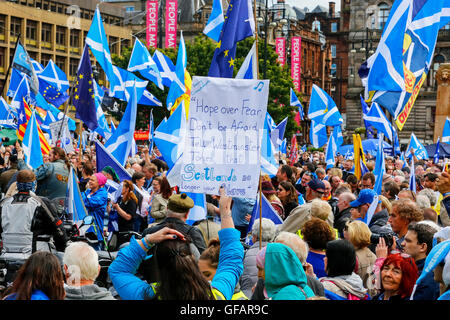 Glasgow, UK. 30th July, 2016. Several thousand people including approximately 100 motorcycles in a rally, took part in a Pro-Independence March through Glasgow, UK, finishing with speeches in George Square in the city centre. 'Under One Banner' is a collective of many smaller groups including 'Yes2', 'Anti-Trident', 'CND' 'Anti-Tory', and similar other pressure groups who support respective aspects of the SNP's policies. Credit:  Findlay/Alamy Live News Stock Photo