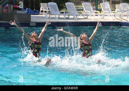 Sau Paulo, Brazil. 30th July, 2016. Members of Chinese Synchronised Swimming team practise during a training session at Esporte Clube Pinheiros in Sao Paulo, Brazil, July 30, 2016. Chinese athletes has arrived at Sao Paulo's Esporte Clube Pinheiros, the pre-games training center of the Chinese Olympic delegation for the upcoming Rio Olympic Games. © Xu Zijian/Xinhua/Alamy Live News Stock Photo