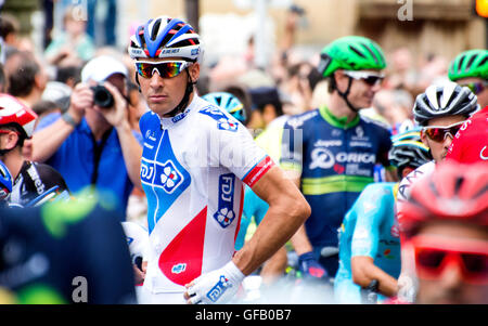 San Sebastian, Spain. 30th July, 2016. Cyclists after the start the 36th edition of the San Sebastian Classic (Clasica de San Sebastian), a race of one day of 2016 UCI World Tour, at Mayor Square on July 30, 2016 in San Sebastian, Spain. Credit: David Gato/Alamy Live News Stock Photo