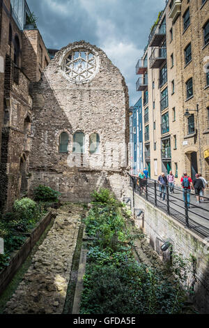 Ruins of the Medieval Great Hall of Winchester Palace and its Rose Window, Southwark, London, England, UK Stock Photo