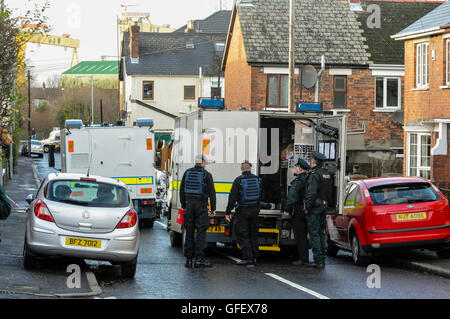 Belfast, Northern Ireland. 30 Dec 2013 - Parkgate Avenue in East Belfast was closed following the discovery of a suspicious object.  Army ATO were tasked to examine the object. Stock Photo