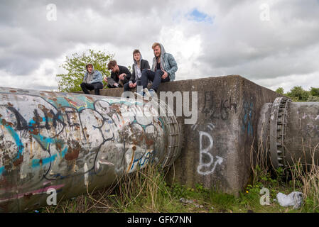 The boys of band Viola Beach at Fiddlers Ferry. L to r. Jack Dakin, Kris Leonard, River Reeves, and Tom Lowe. Penketh. Warringto Stock Photo