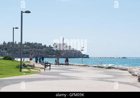Israel, Middle East: the Mediterranean Sea and the skyline of the Old City of Jaffa seen from Tayelet, the Tel Aviv Promenade Stock Photo