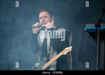 Cumbria, UK. 31st July, 2016. Kendal Calling Music Festival, Cumbria, 31st July 2016, EVERYTHING EVERYTHING Perform. Credit:  PAUL WITTERICK/Alamy Live News Stock Photo