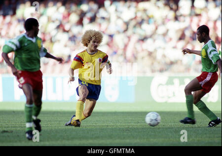 Naples, Italy. 23rd June, 1990. Carlos Valderrama (COL) Football/Soccer : 1990 FIFA World Cup Italy Round of 16 match between Cameroon 2-1 Colombia at Stadio San Paolo in Naples, Italy . © Juha Tamminen/AFLO/Alamy Live News Stock Photo