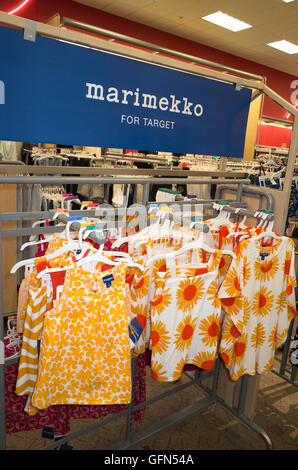 Woman`s underwear. Lingerie on rack. Retail shop, store Stock Photo - Alamy