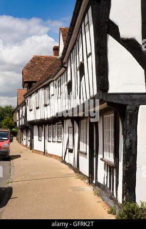 UK, England, Bedfordshire, Elstow, High Street, historic jettied, timber-framed houses Stock Photo