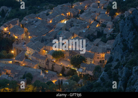 Rooftops of Moustiers-Sainte-Marie at night. Alpes-de-Haute-Provence, Provence, France. Stock Photo