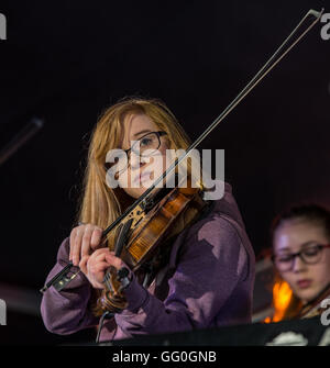 Fochabers Scotland, UK. 31st July 2016. This is the Fochabers Fiddlers at Speyfest music festival Fochabers, Moray, Scotland. Stock Photo