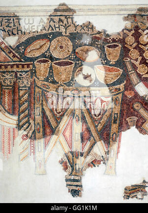 5892. El-Khirbe Samaritan synagogue (Samaria) dating from the 4th. C. AD. Detail of the mosaic floor depicting the  Offering Tab Stock Photo