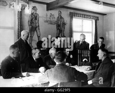 Stauffel propaganda (propaganda organization of the Nazi party): elderly workers' house near Bayreuth c. 1935-1940 Germany Paris. Bibliothèque nationale Stock Photo