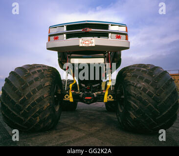 Bigfoot truck hi-res stock photography and images - Alamy