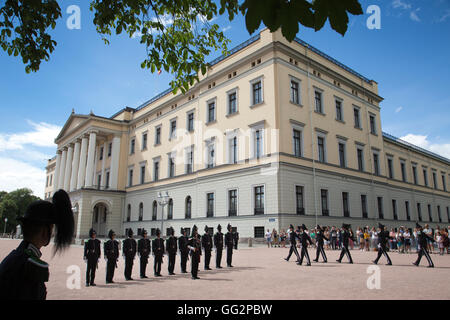 Changing of the Royal Guards at The Royal Palace, official residence of the present Norwegian monarch King Harald, Oslo, Norway Stock Photo