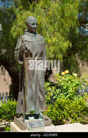 Father Serra statue, Mission San Juan Bautista, San Juan Bautista, California Stock Photo
