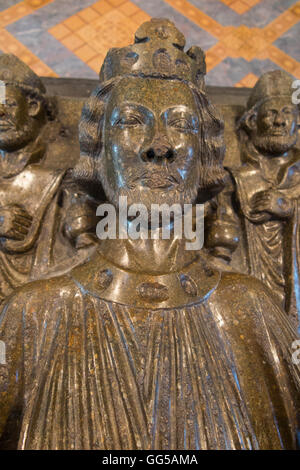 The tomb of King John of England  / King John's effigy at Worcester Cathedral, Worcester. UK.