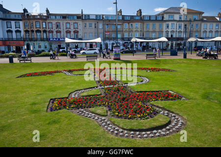 Anchor Gardens on Marine Parade in Great Yarmouth, celebrating the seaside town's maritime heritage. Stock Photo